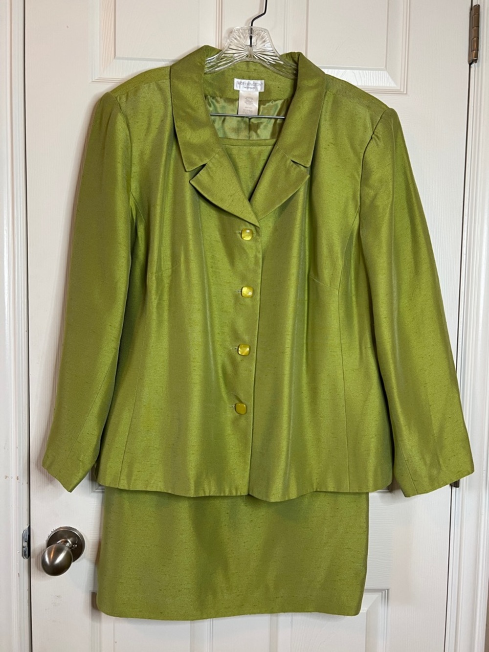 Worthington Chartreuse Green 2pc Skirt Suit Notch Collar Church Modest Sz 24